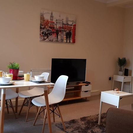 Bellaliving 2 Bedroom Apartment - Luton Luton  Ngoại thất bức ảnh