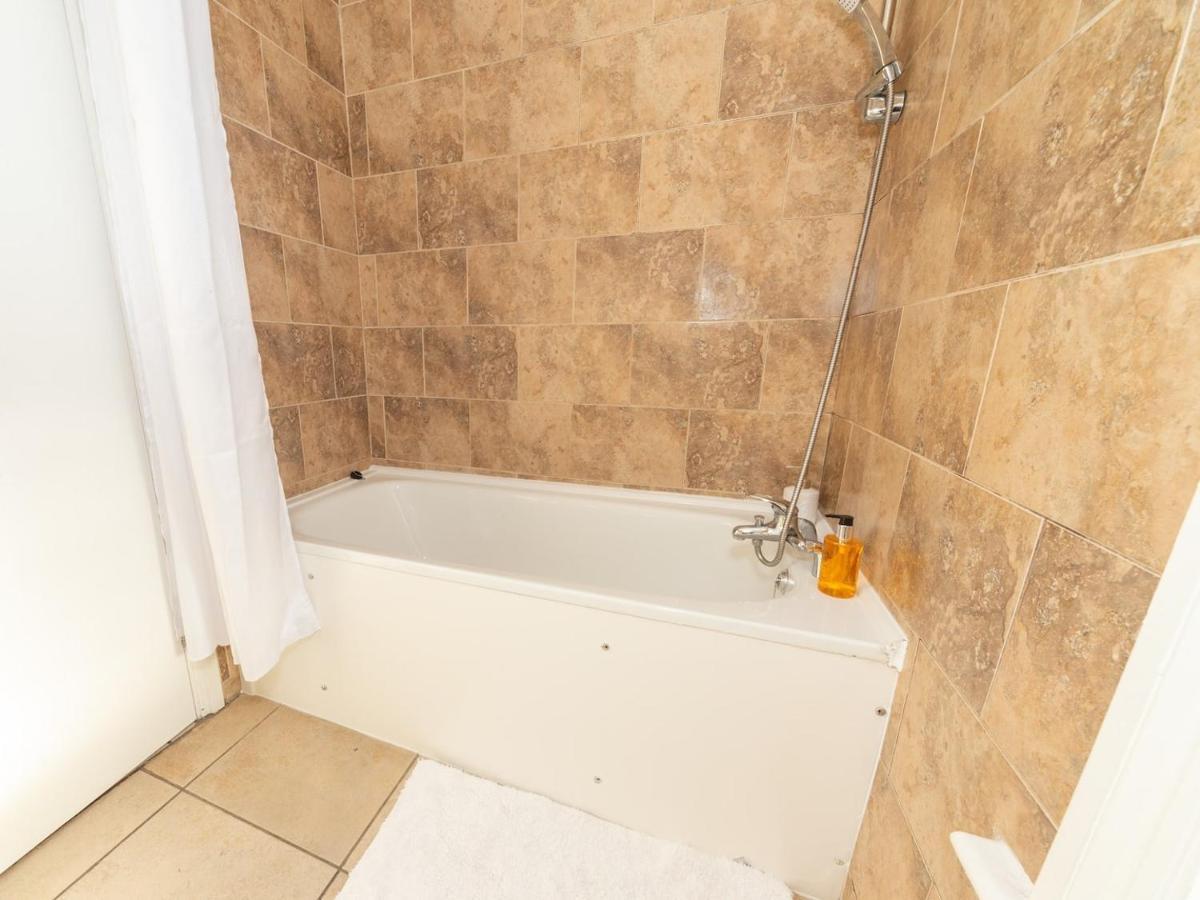 Bellaliving 2 Bedroom Apartment - Luton Luton  Ngoại thất bức ảnh